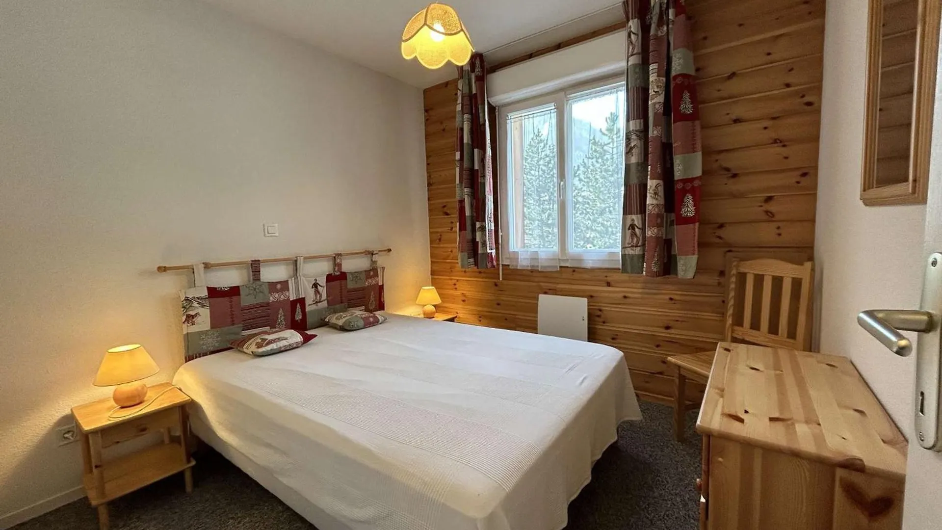 Charmant T3 Avec Balcon, 4 Couchages, A 500M Des Pistes - La Salle Les Alpes - Fr-1-330F-229 Apartment