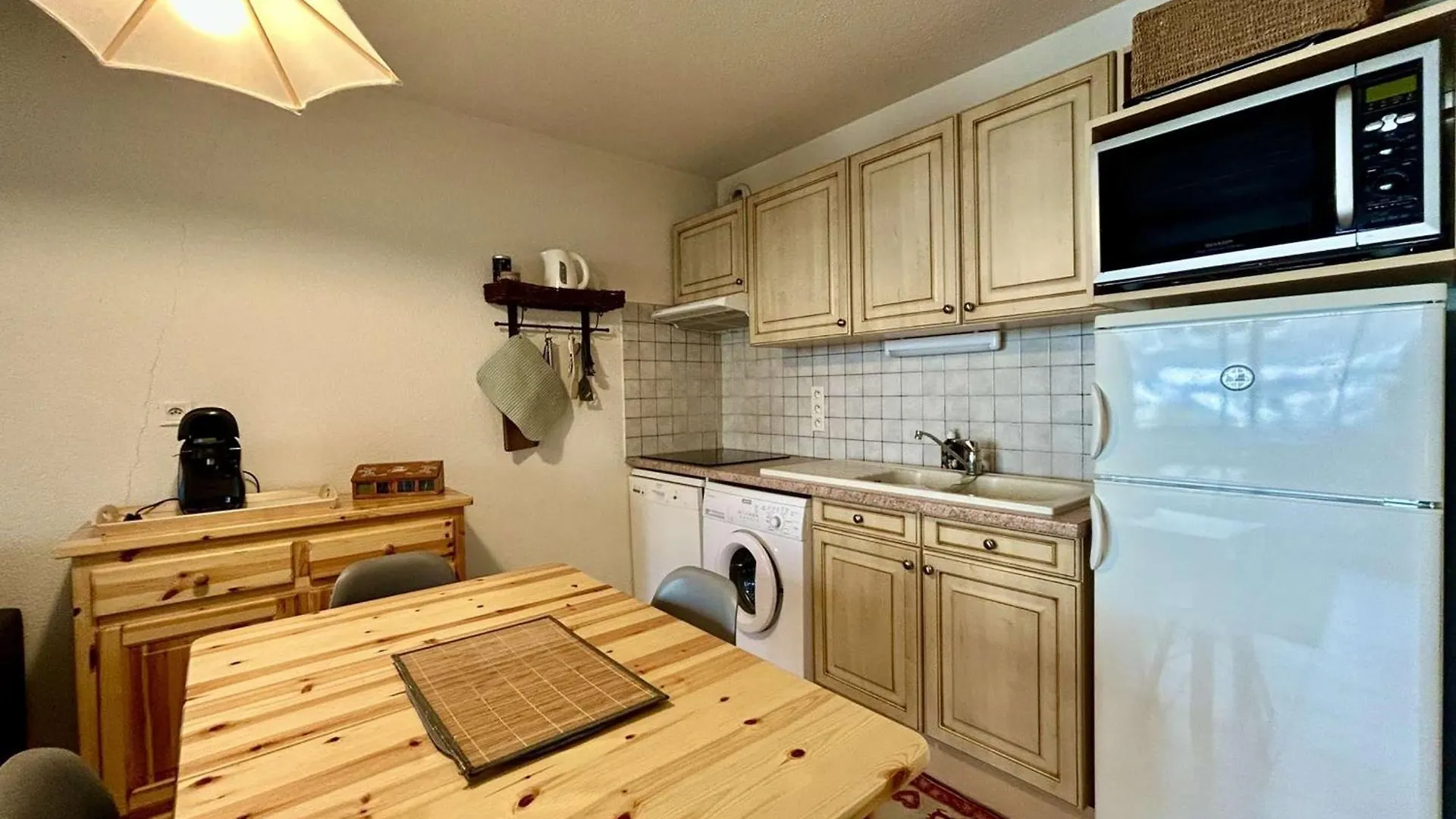 Apartment Charmant T3 Avec Balcon, 4 Couchages, A 500M Des Pistes - La Salle Les Alpes - Fr-1-330F-229